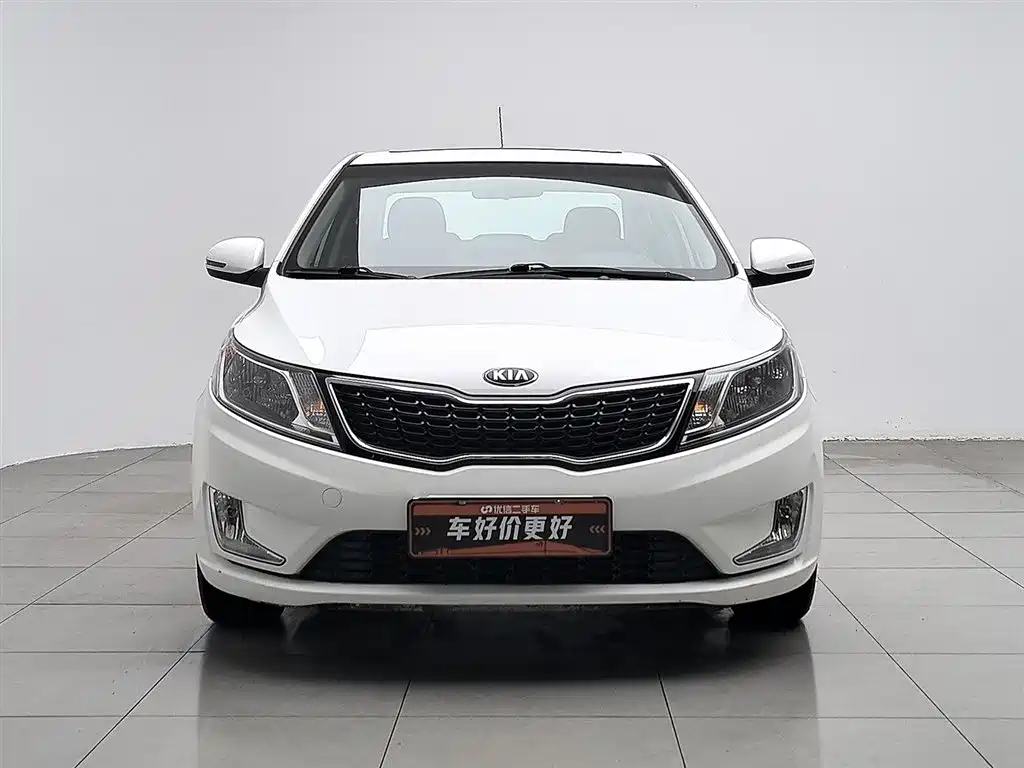 Kia K2 2012 Sedan 1.6L AT Premium Commemorative Edition фото 3