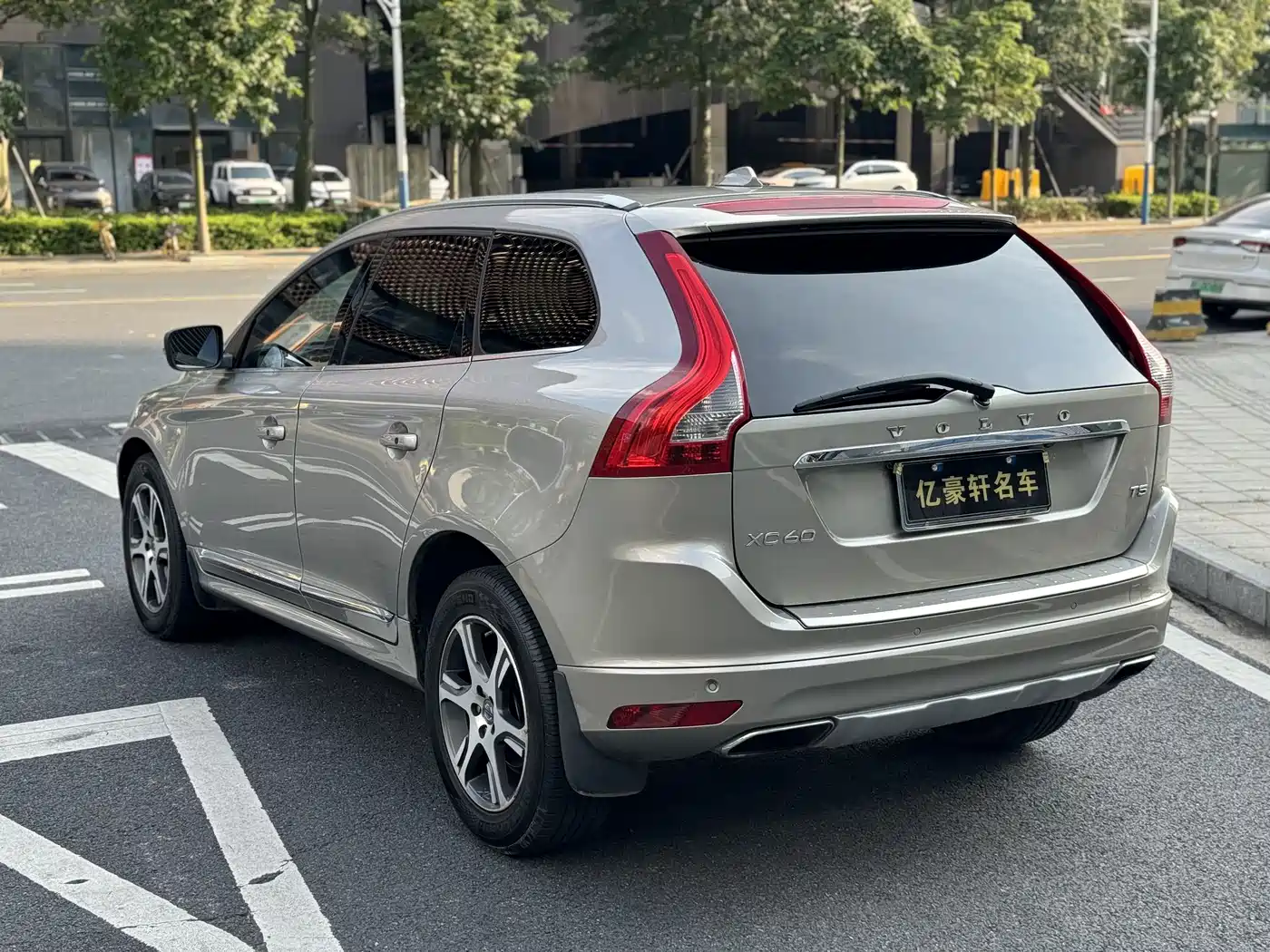 Volvo XC60 (Import) 2014 2015 T5 Inscription