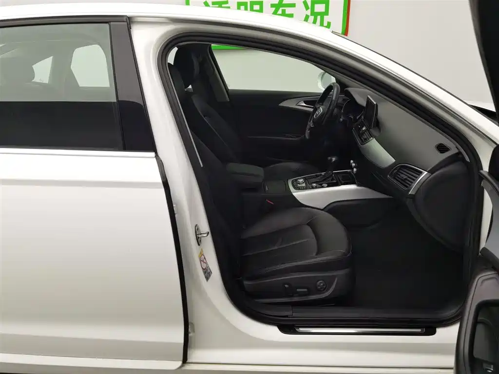 Audi A6L 2014 TFSI Standard фото 23
