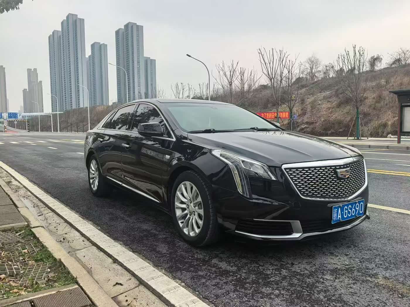 Cadillac XTS