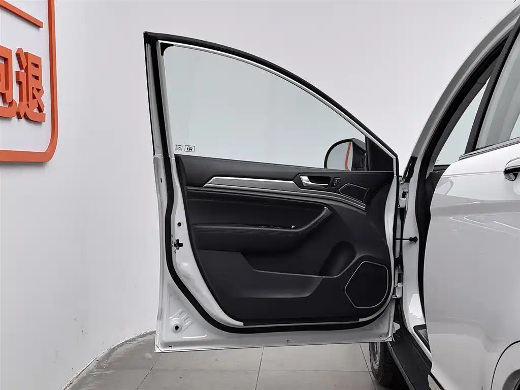 Haval H6 2018 Sport Edition 1.5T Manual 2WD Elite China V фото 8