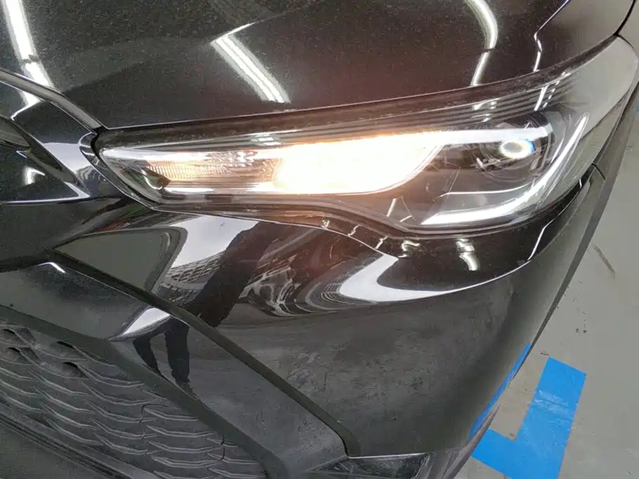 Toyota Frontlander 2023 2.0L CVT Elite Edition фото 5