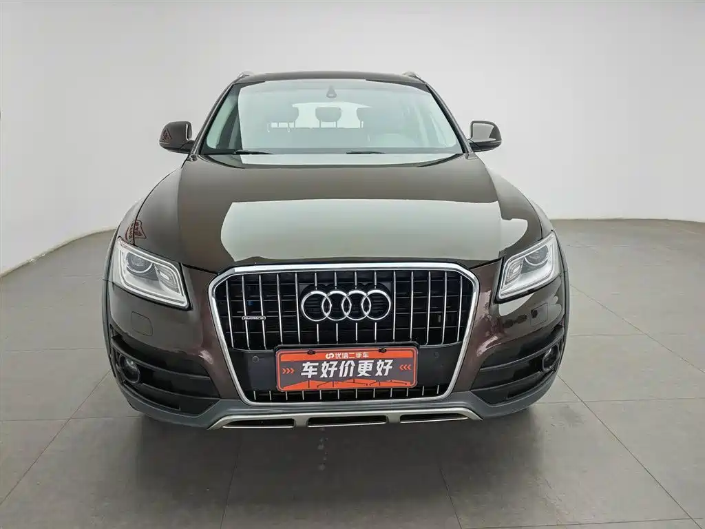Audi Q5 2017 Plus 40 TFSI Technology фото 3