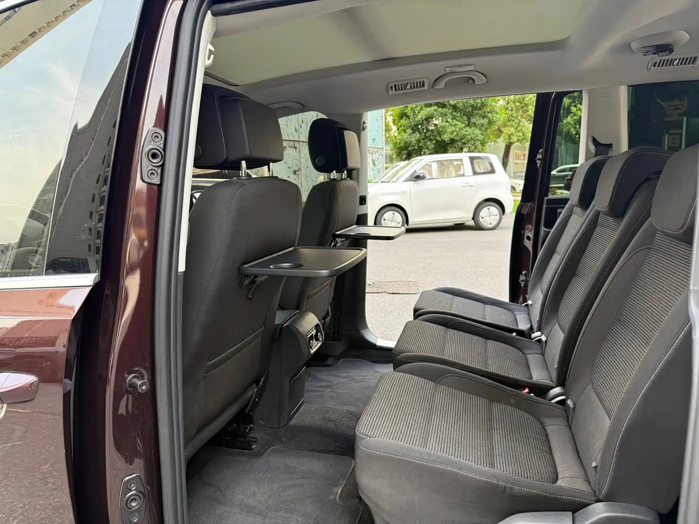 Volkswagen Sharan 2018 380TSI Comfort 7-Seater фото 12