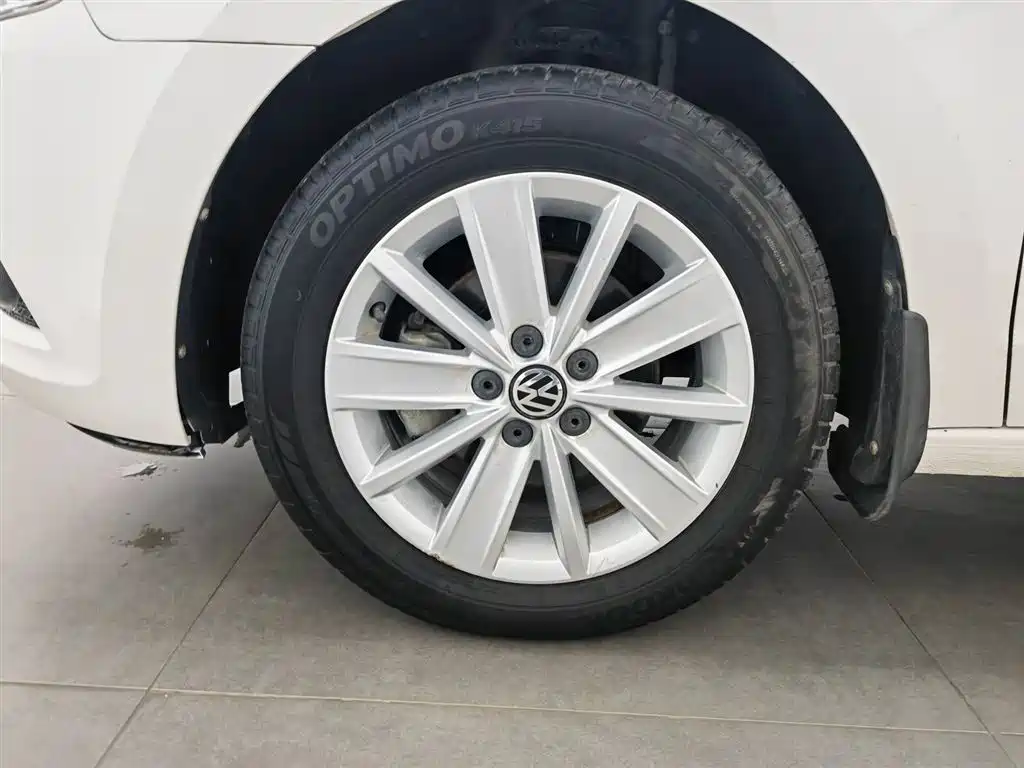 Volkswagen Jetta 2015 Value Edition 1.6L Manual Comfort фото 17