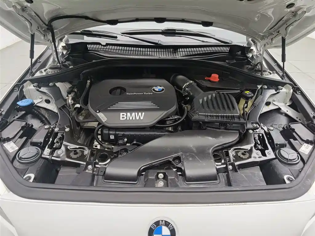 BMW 1 Series 2018 Facelift 118i Fashion фото 6