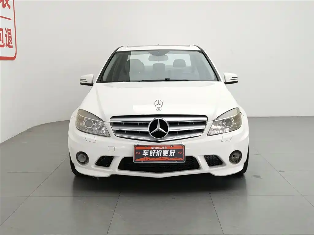 Mercedes-Benz C-Class 2010 C 180K Classic фото 3