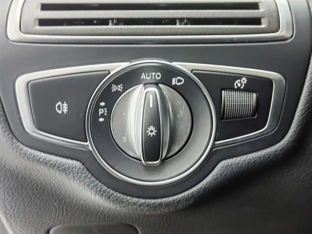 Mercedes-Benz C-Class 2021 C 200 L Fashion Sport Edition фото 21