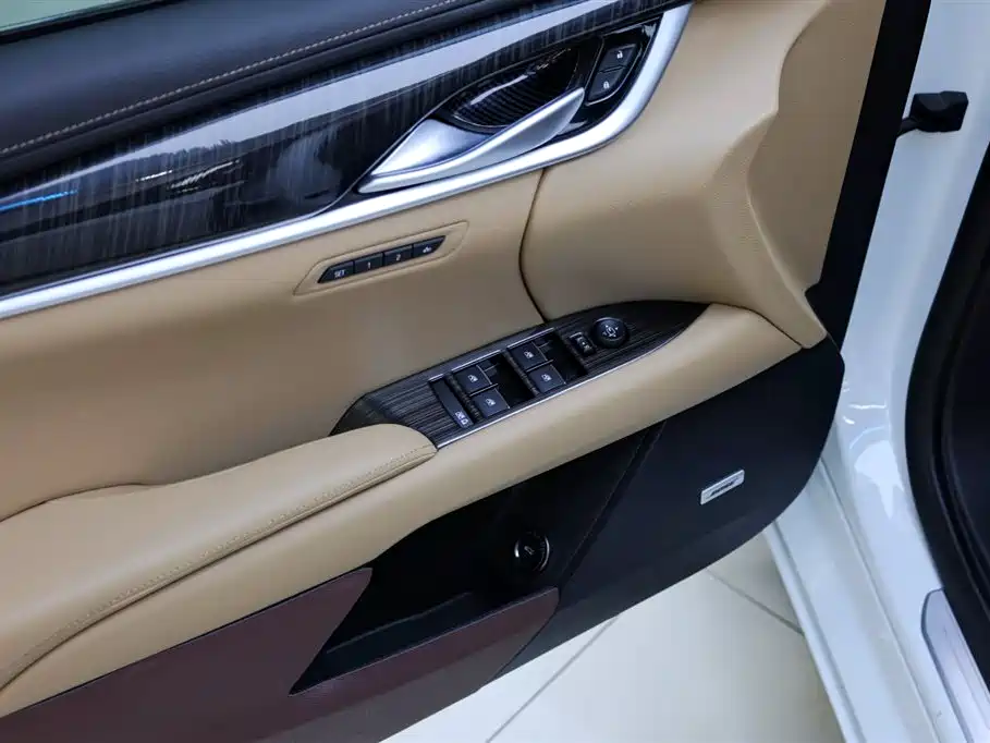 Cadillac XTS 2018 28T Luxury Model фото 17