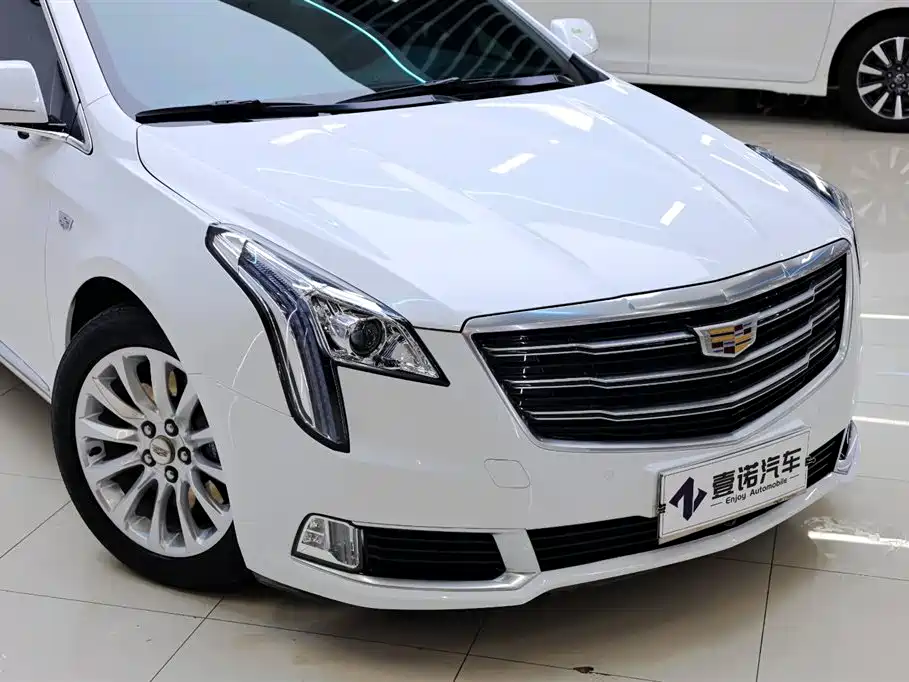 Cadillac XTS 2018 28T Luxury Model фото 11