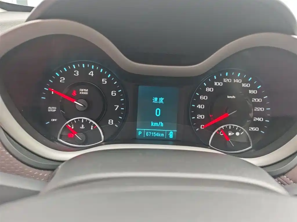 Chevrolet Malibu 2017 1.5T Automatic Luxury Edition фото 12