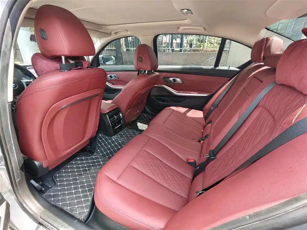BMW 3 Series 2023 325Li M Sport Package фото 4