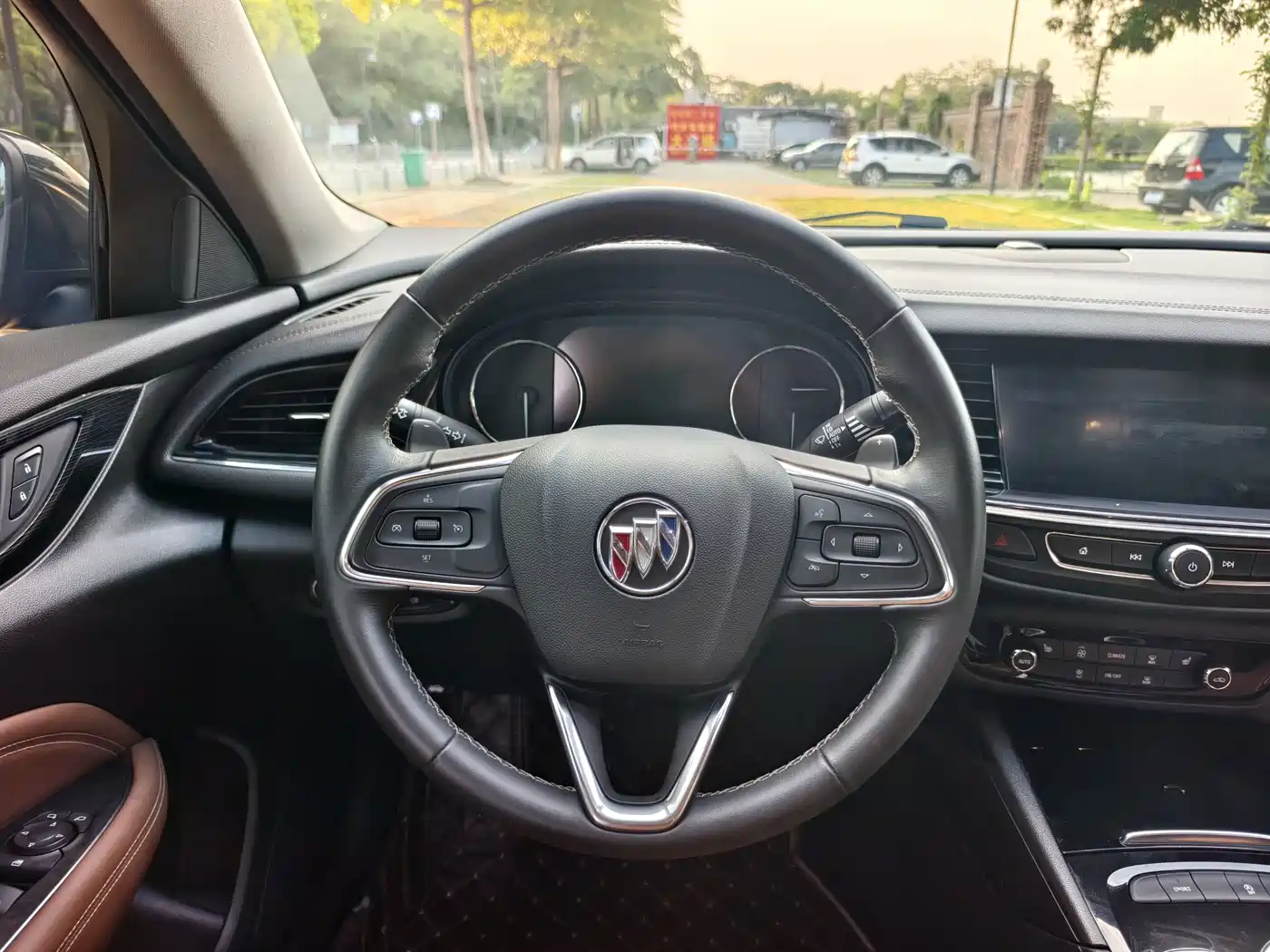 Buick Regal 2020 552T Luxury фото 7