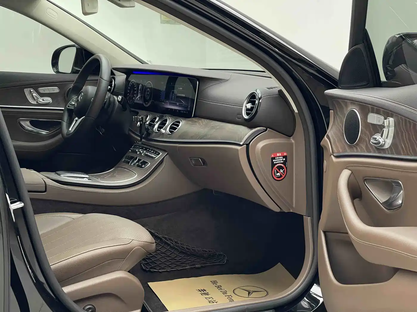Mercedes-Benz E-Class 2019 E 300 L Fashion фото 13