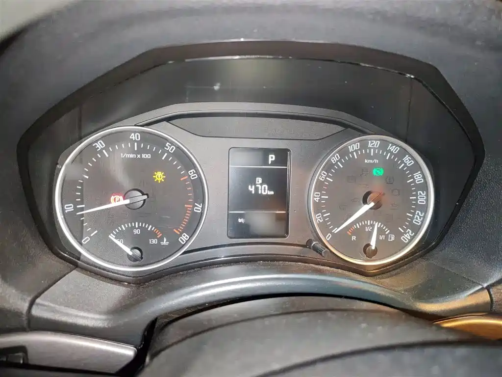 Škoda Octavia 2015 Classic 1.6L Automatic Elite Edition фото 4