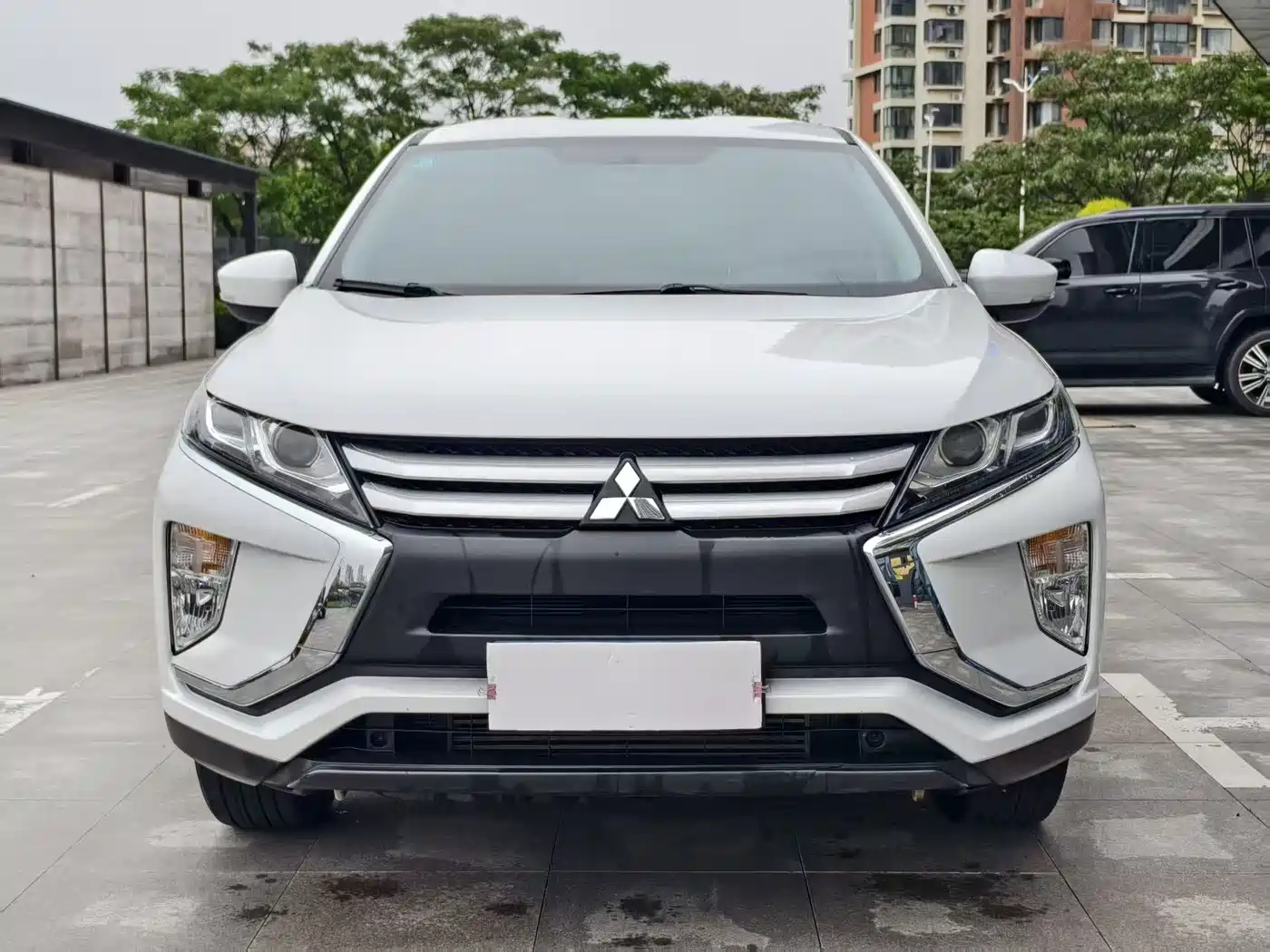 Mitsubishi Eclipse Cross 2018 1.5T CVT 2WD Fearless Edition фото 2