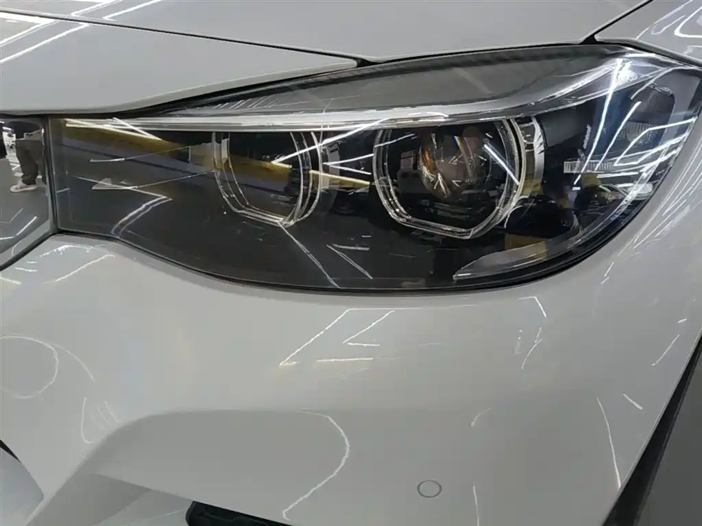 BMW 3 Series GT 2019 320i M Sport Package фото 24