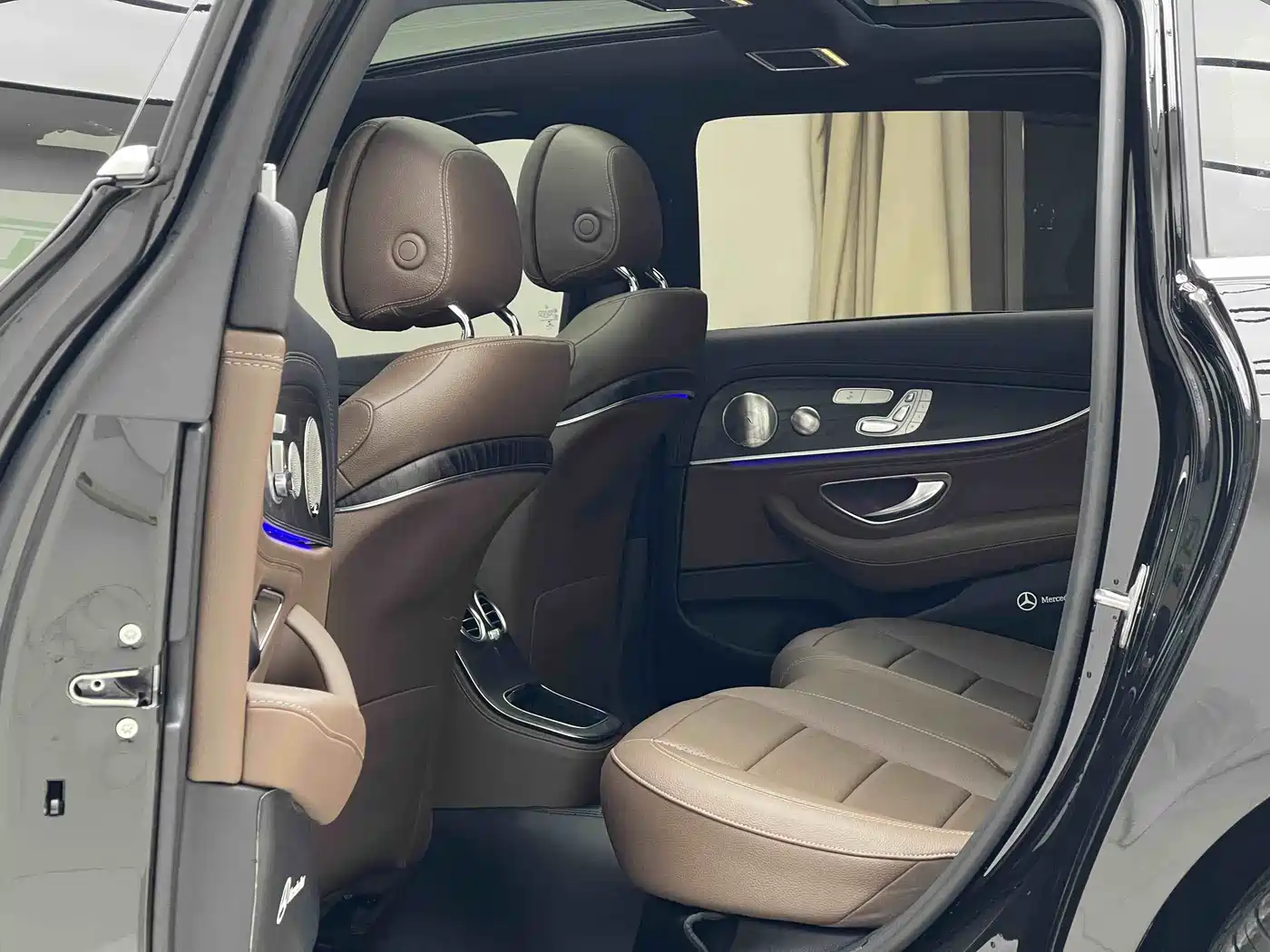 Mercedes-Benz E-Class 2019 Facelift E 300 L Sport Luxury фото 11