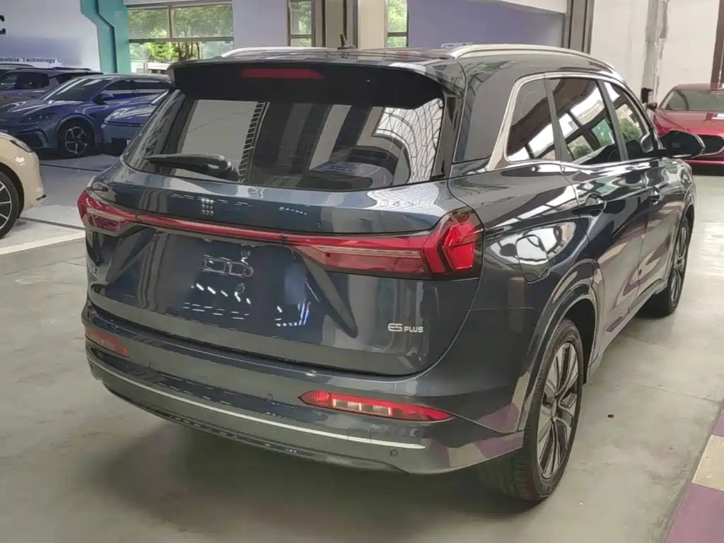 Landian E5 PLUS 2025 2026 Model 165km Long Range First Enjoy Edition Ultra 5-seater