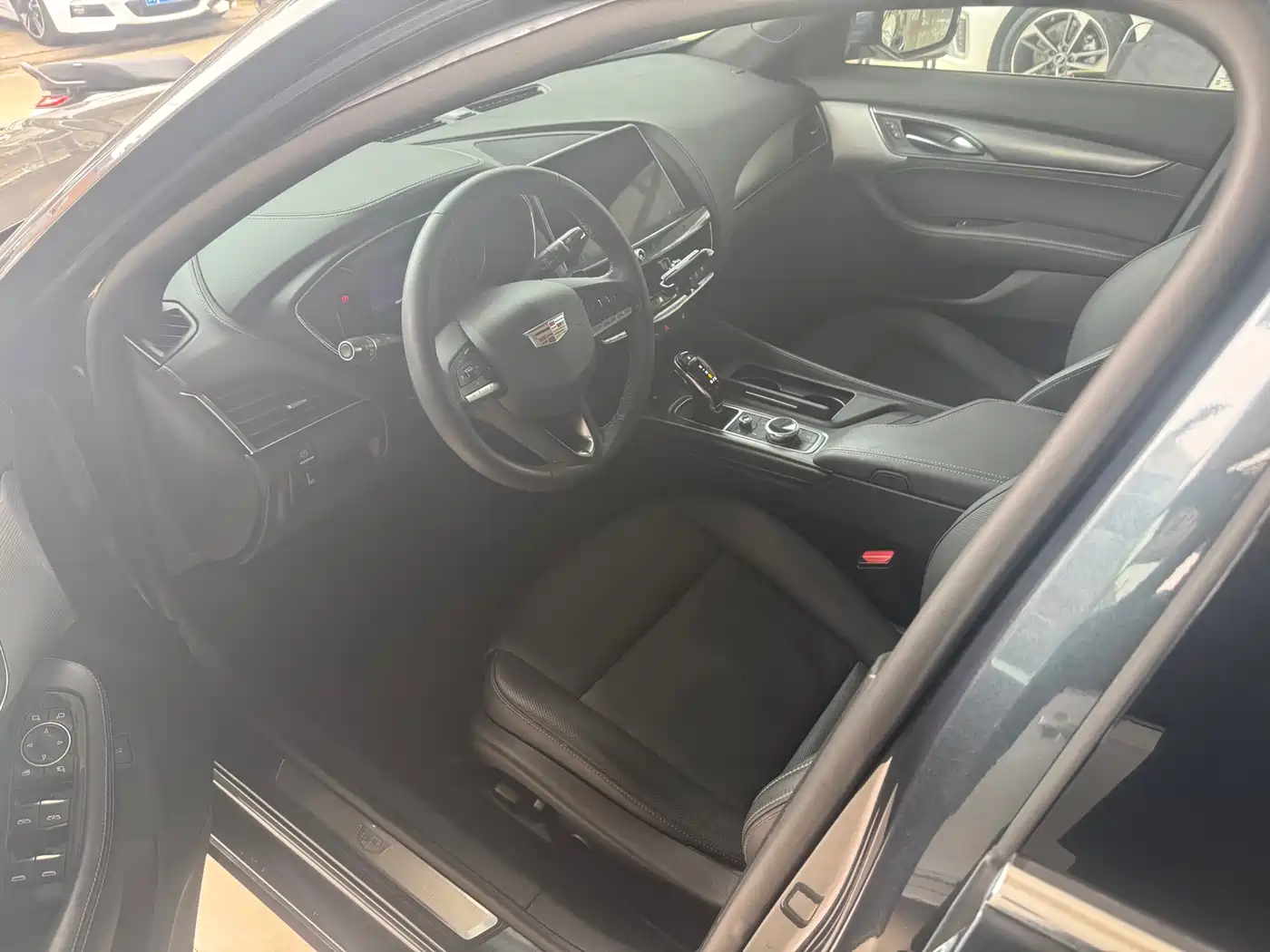 Cadillac CT5 2021 Facelift 28T Luxury Edition фото 4