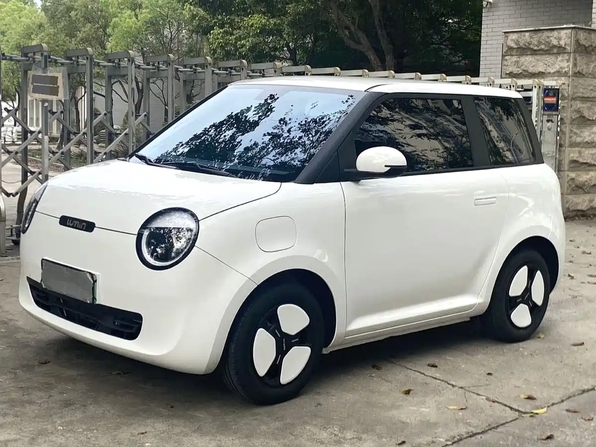 CHANGAN CHANGAN LUMIN