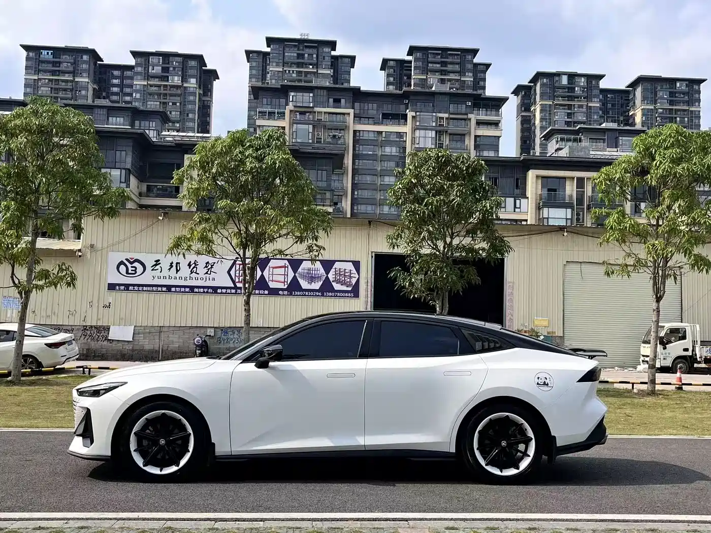 Changan UNI-V 2022 2022 1.5T Premium Model