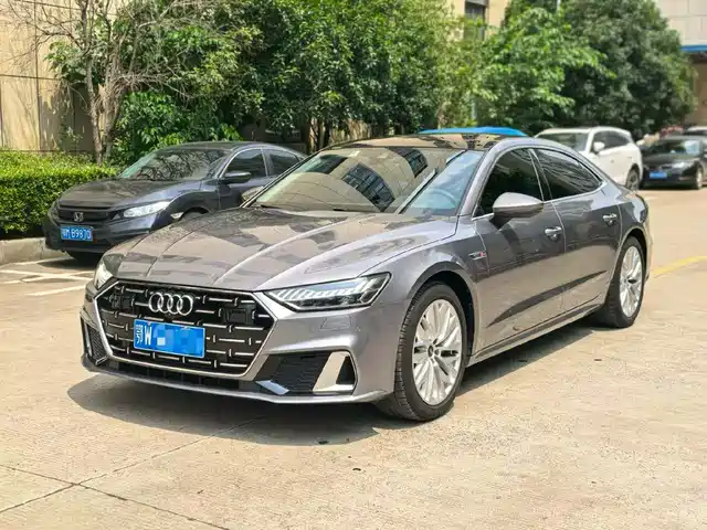 Audi A7L 2022 45 TFSI S-line Dream Builder Crystal Package