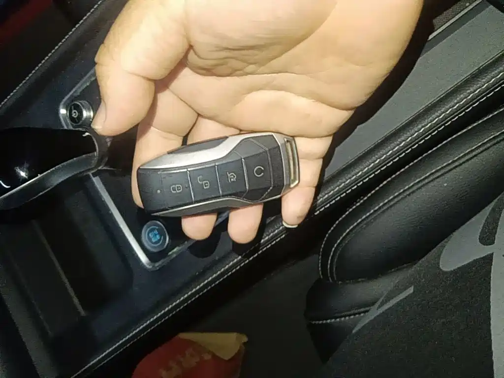 BYD Tang 2020 2019 2.0T Automatic Smart Connect Delight 7-seater China VI