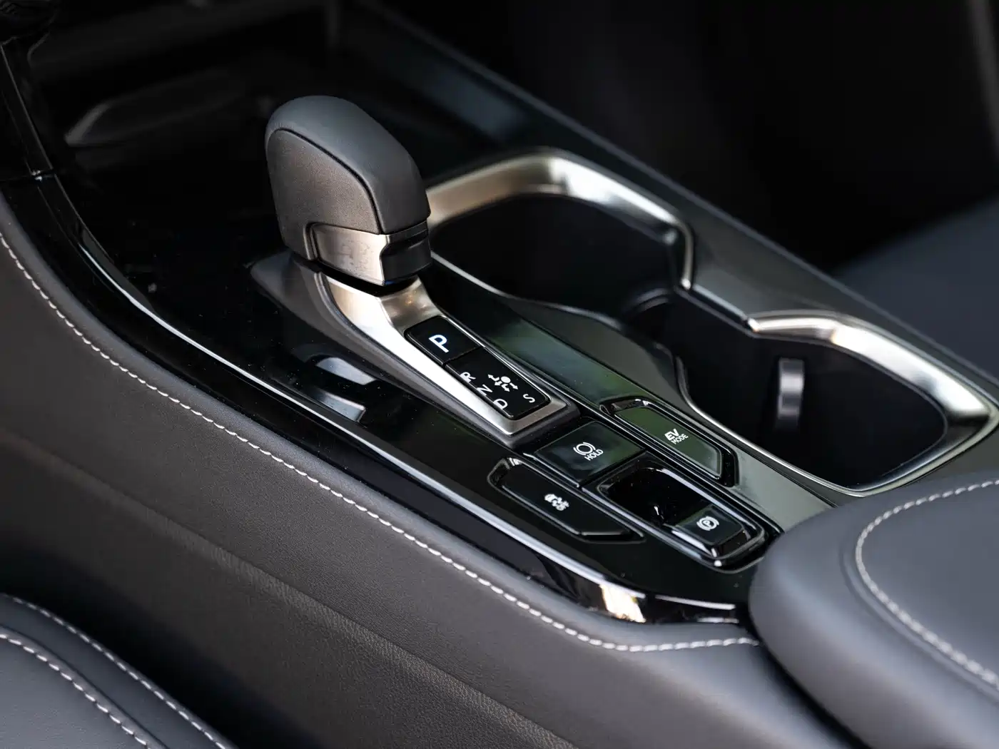 Lexus NX 2023 2022 350h FWD Joy Creation Edition