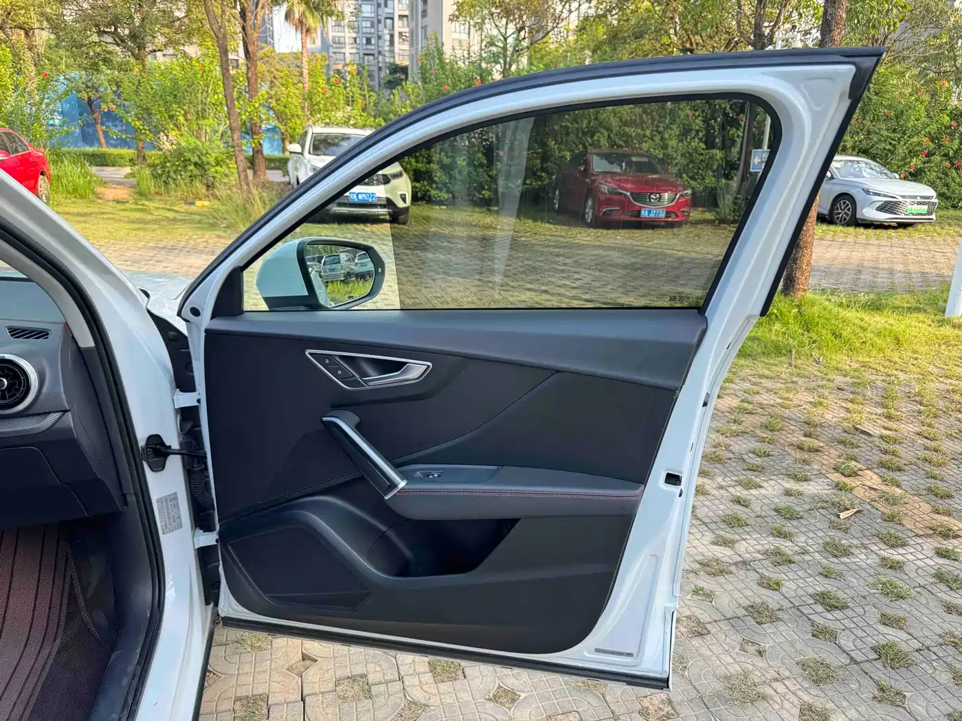 Audi Q2L 2022 35 TFSI Progressive Dynamic фото 33
