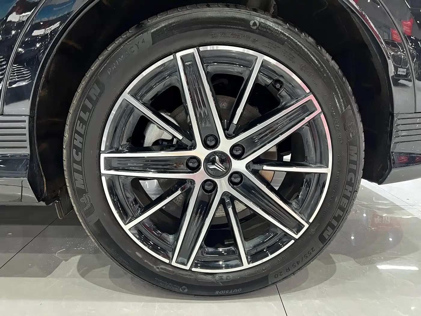 Voyah Auto Voyah Zhiyin 2025 Base фото 7
