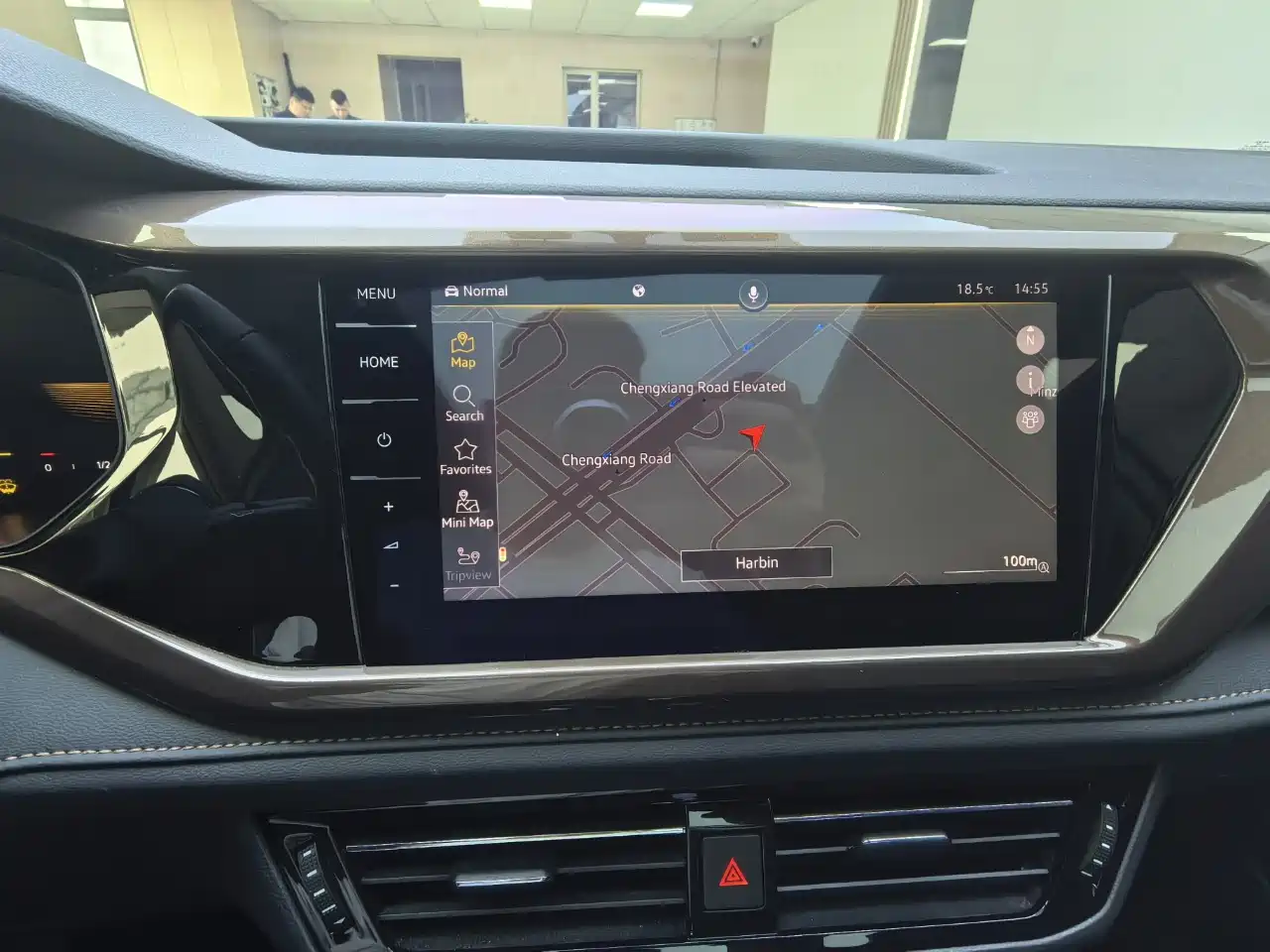 Volkswagen Tharu 2022 280TSI FWD Luxury Edition фото 15