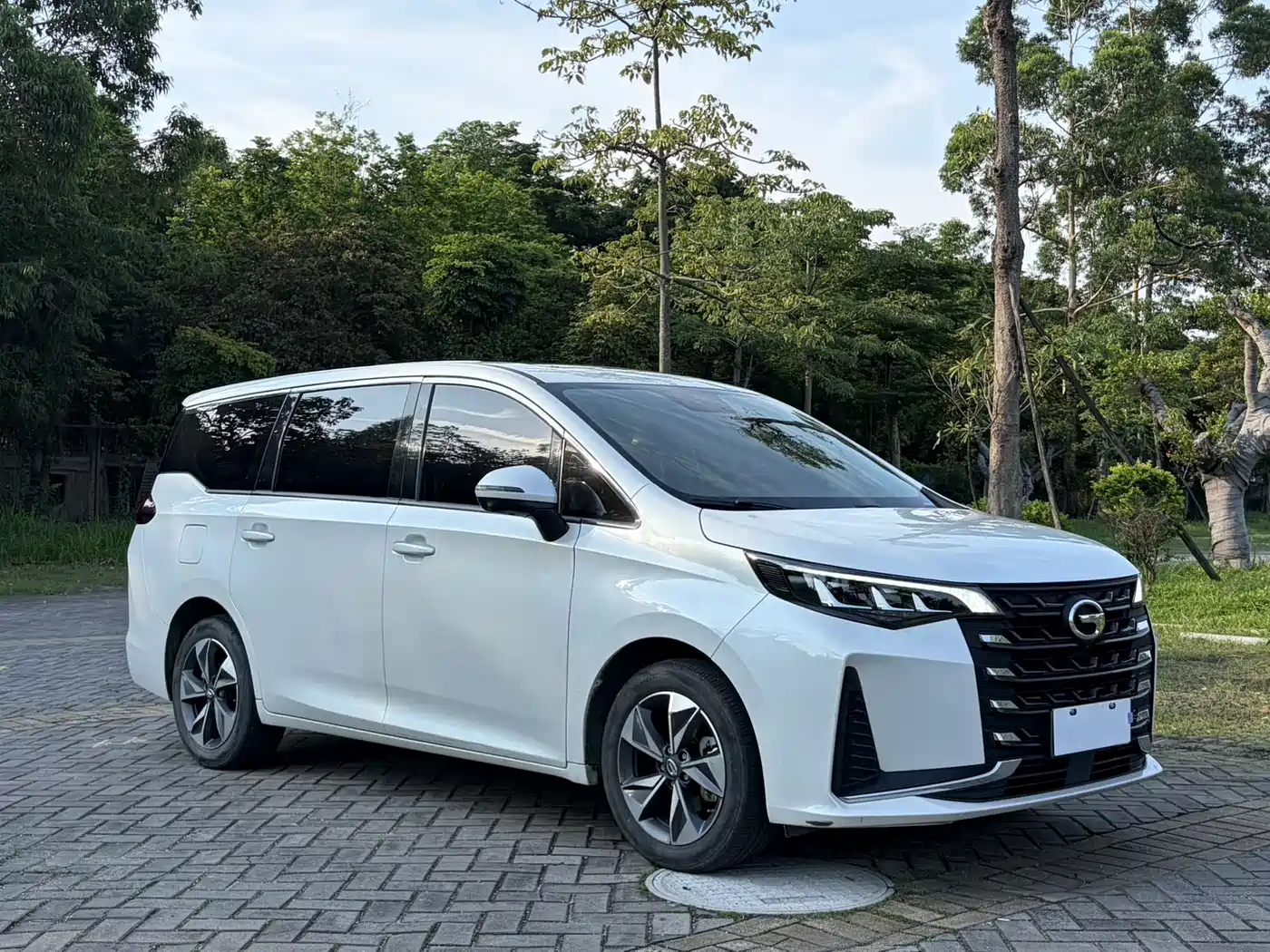 GAC Trumpchi Trumpchi M6 2023 PRO 270T DCT Premium Edition фото 3