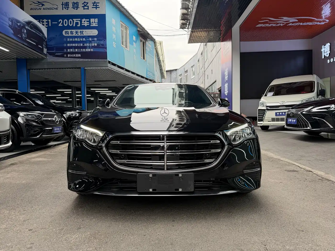 Mercedes-Benz E-Class 2024 E 300 L Fashion фото 2