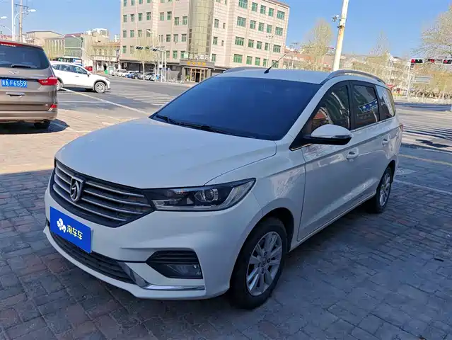 BAOJUN 360