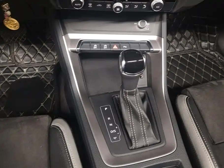 Audi Q3 2020 35 TFSI Progressive Dynamic фото 16