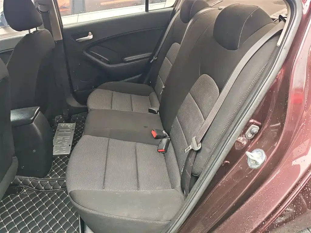 Kia K3 2016 1.6L Automatic GL фото 17