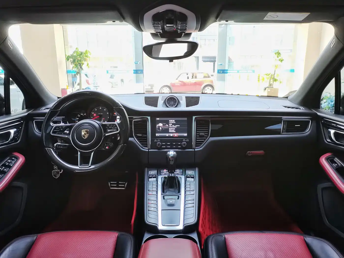 Porsche Macan 2017 Macan S 3.0T фото 6