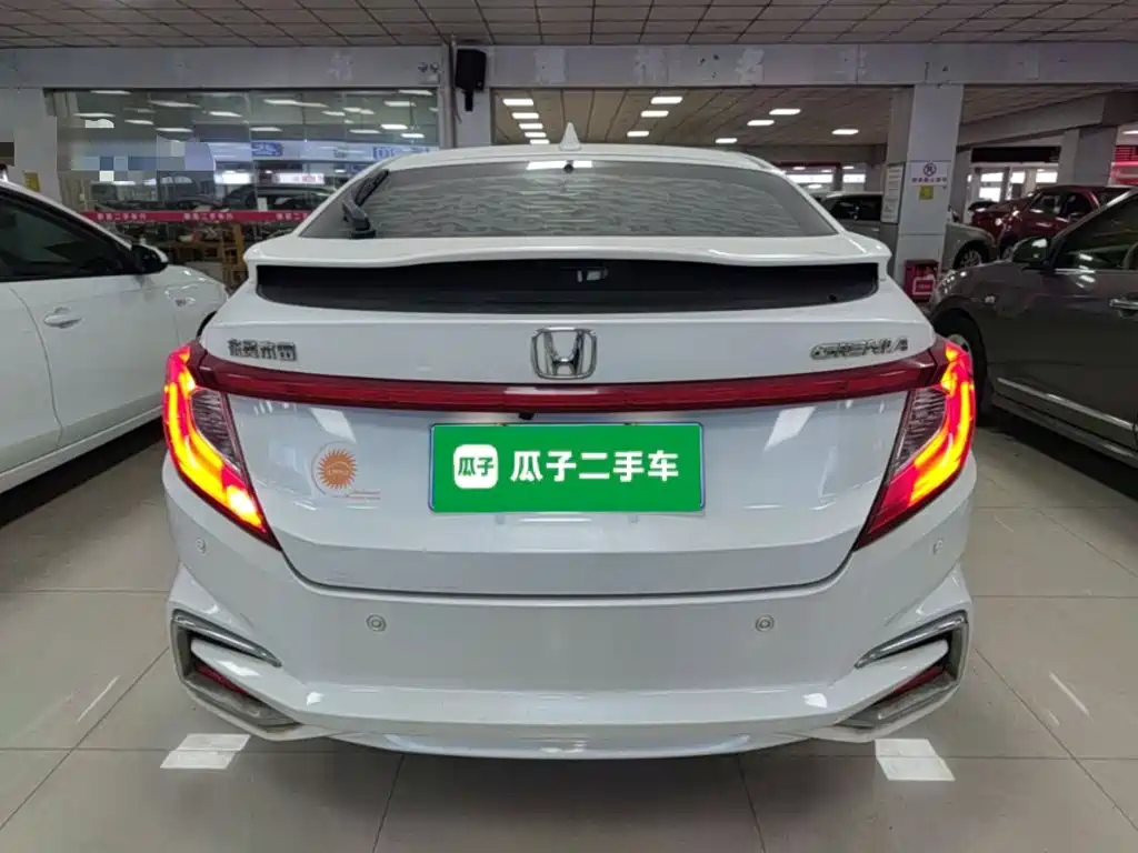 Honda Gienia 2017 2017 1.5L CVT Classic Edition