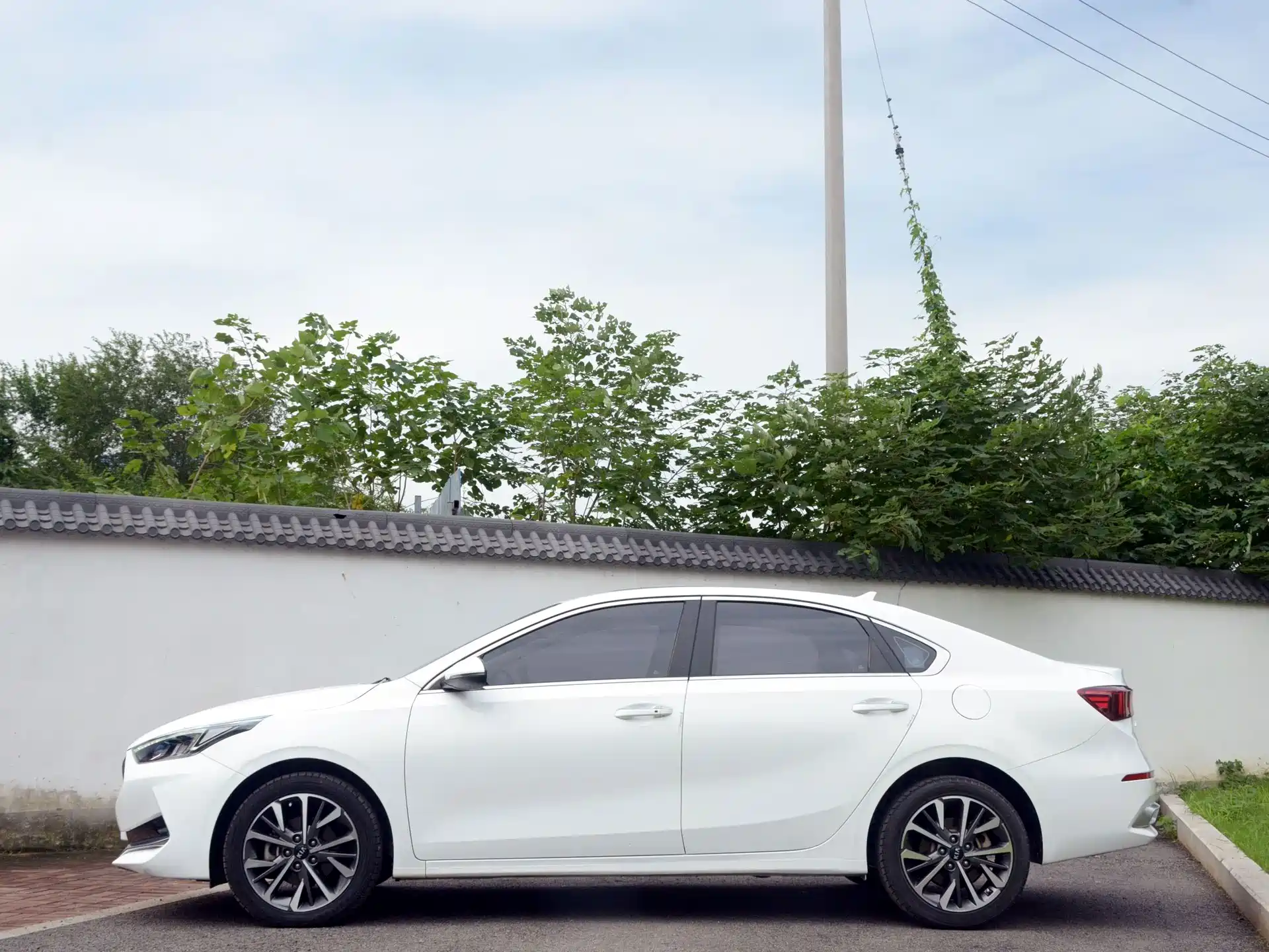 Photo 14 - Kia K3