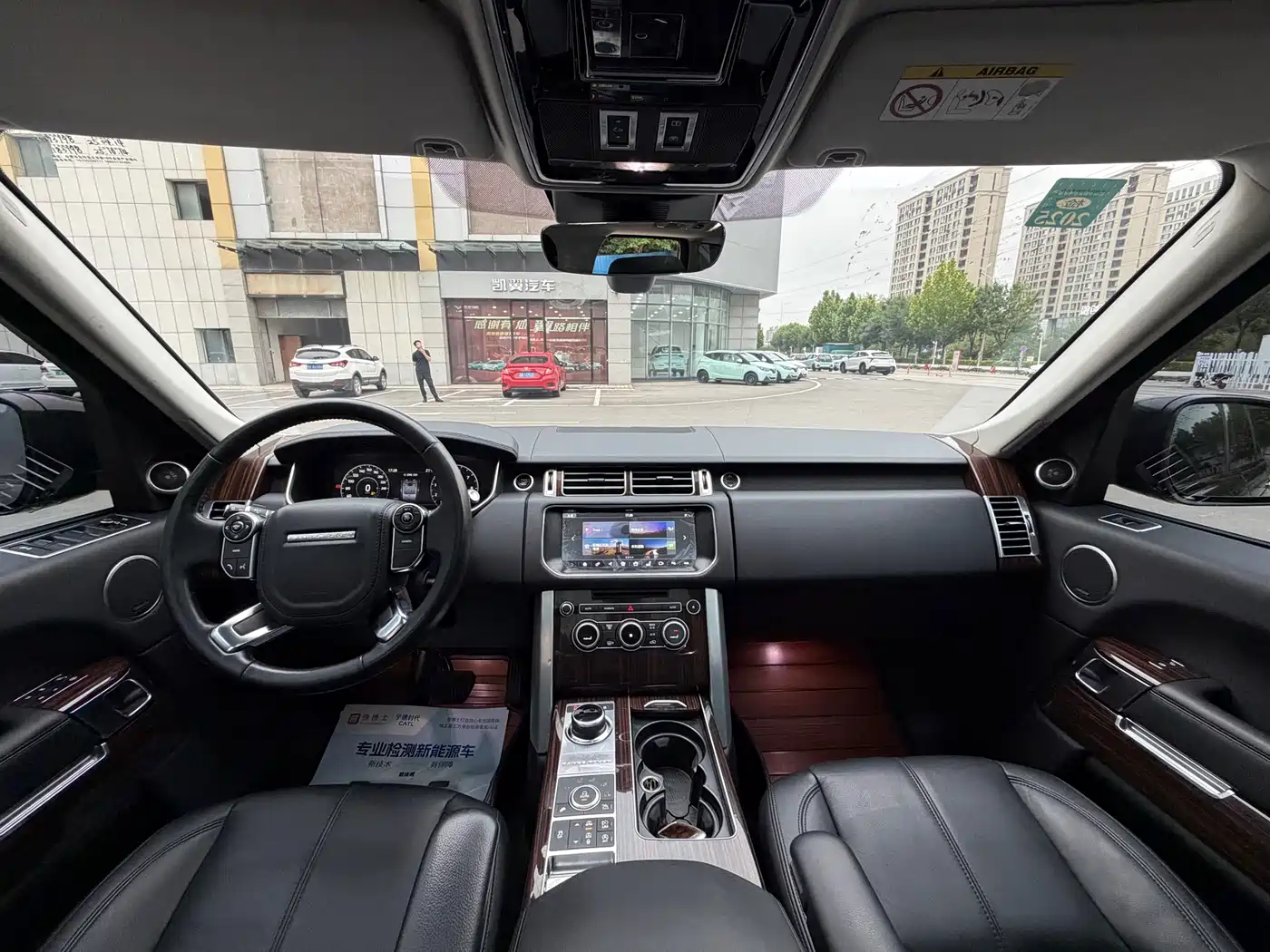 Land Rover Range Rover 2017 3.0 SC V6 Vogue фото 17