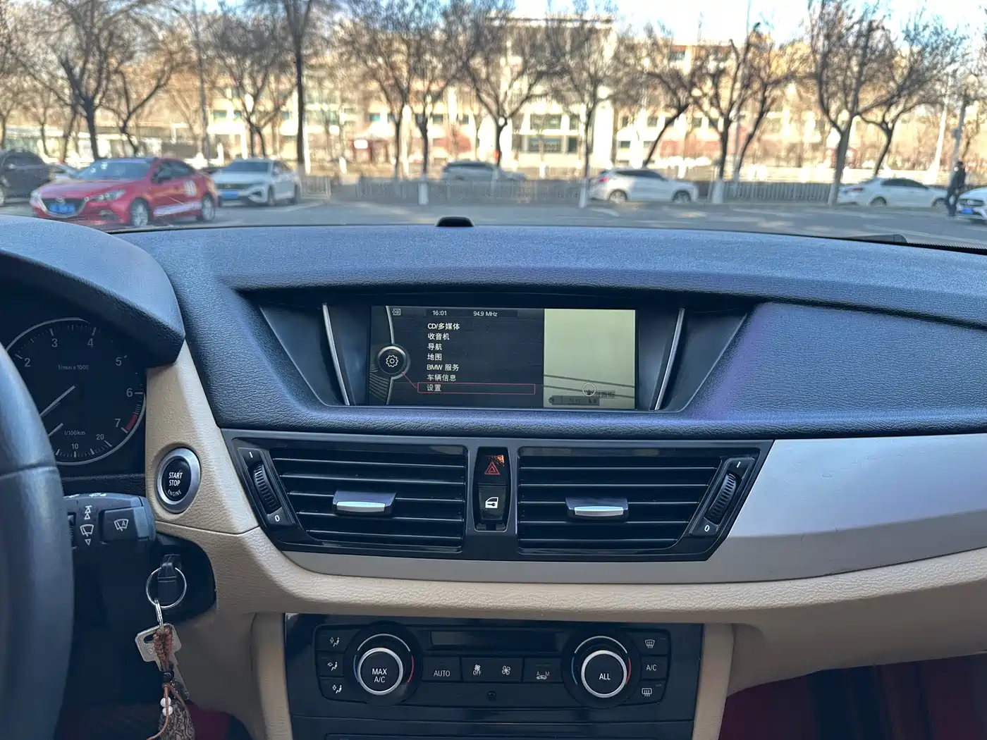 BMW X1 (Import) 2012 sDrive18i Luxury фото 7