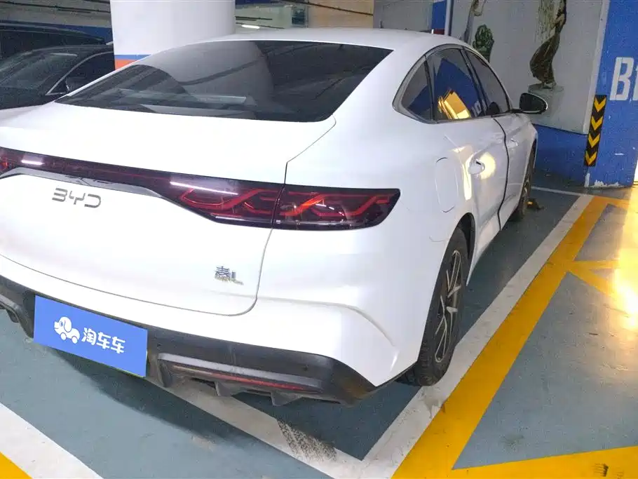 BYD Qin L 2024 DM-i 80KM Superior фото 3