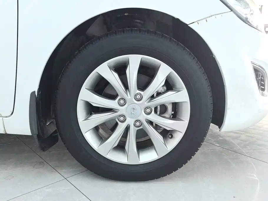 Hyundai Langdong 2017 2016 1.6L Automatic Smart Edition