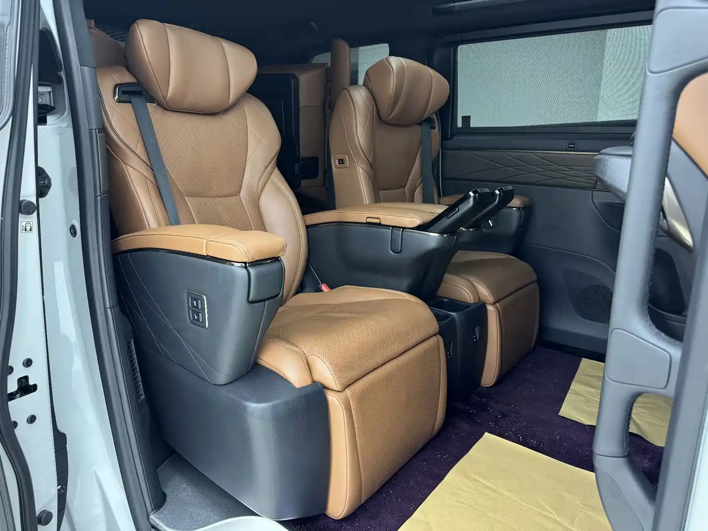 Toyota Vellfire 2024 2024 Crown Hybrid 2.5L Premium Edition