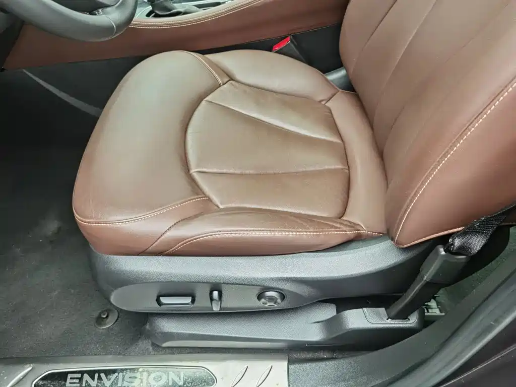 Photo 20 - Buick Envision Plus