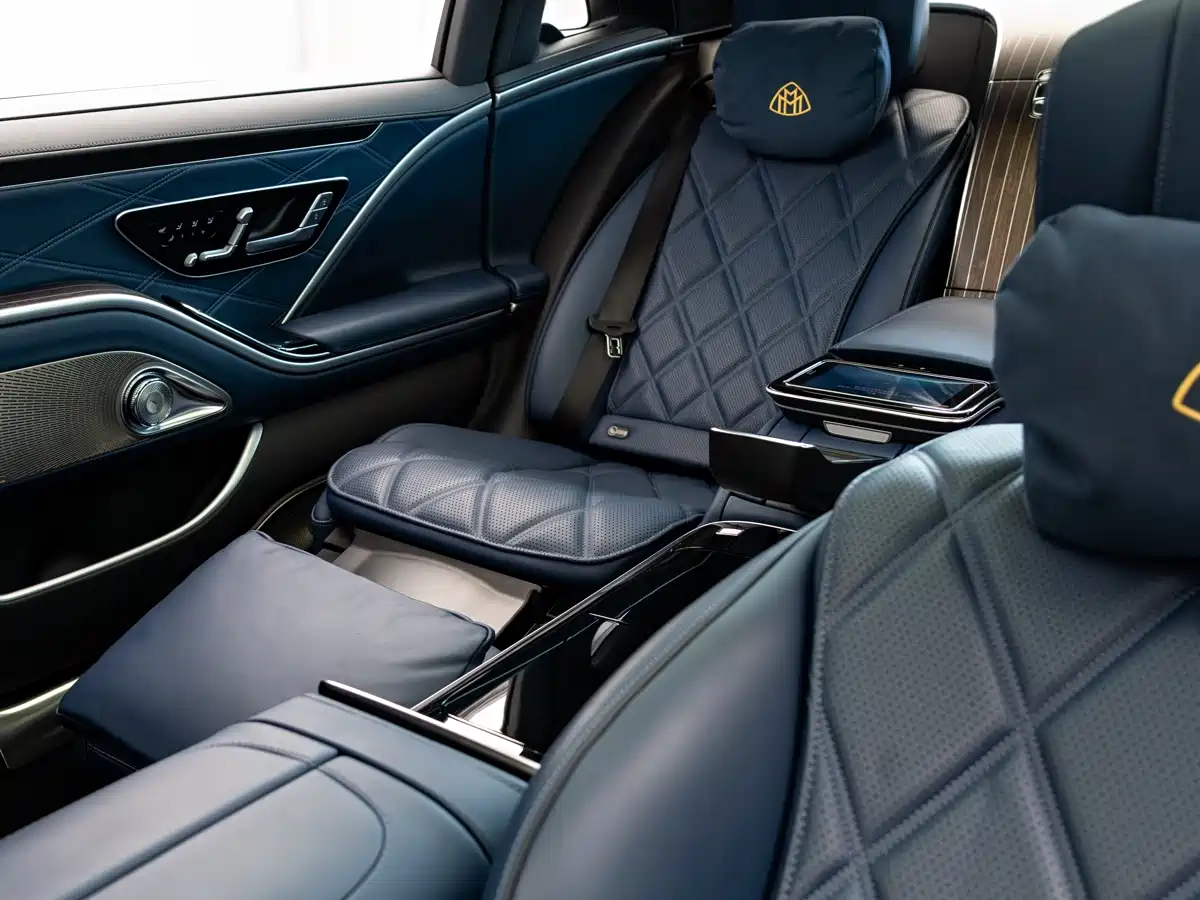 Mercedes-Benz Maybach S-Class 2022 S 680 4MATIC Craftsmanship Limited Launch Edition фото 19