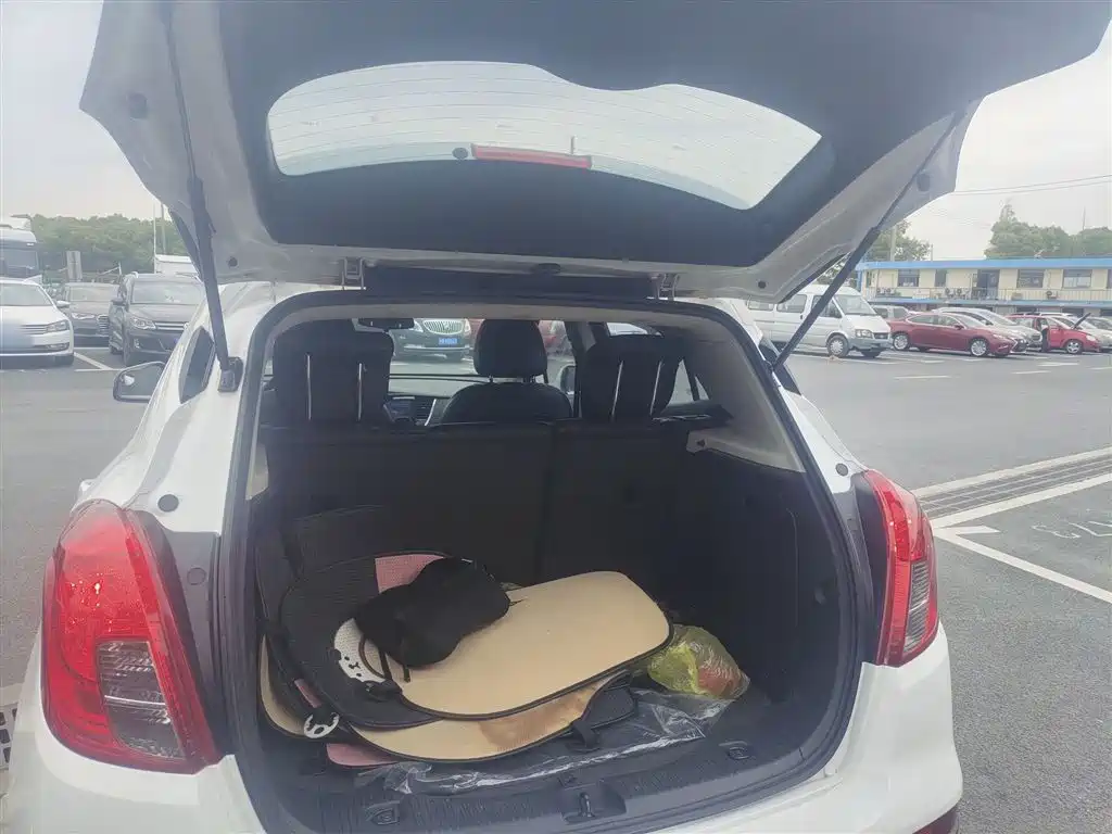 Buick Encore 2017 18T Automatic 2WD Urban Leading фото 19