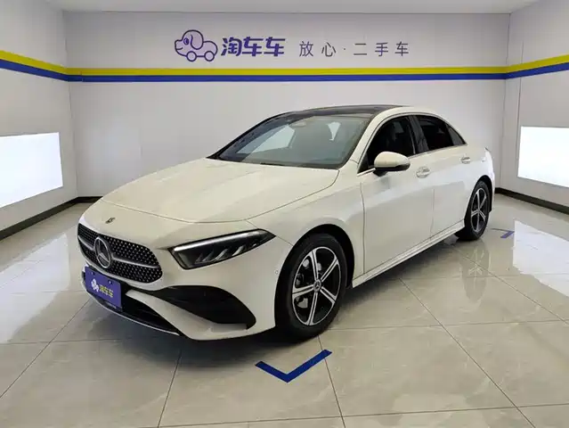 MERCEDES-BENZ A CLASS