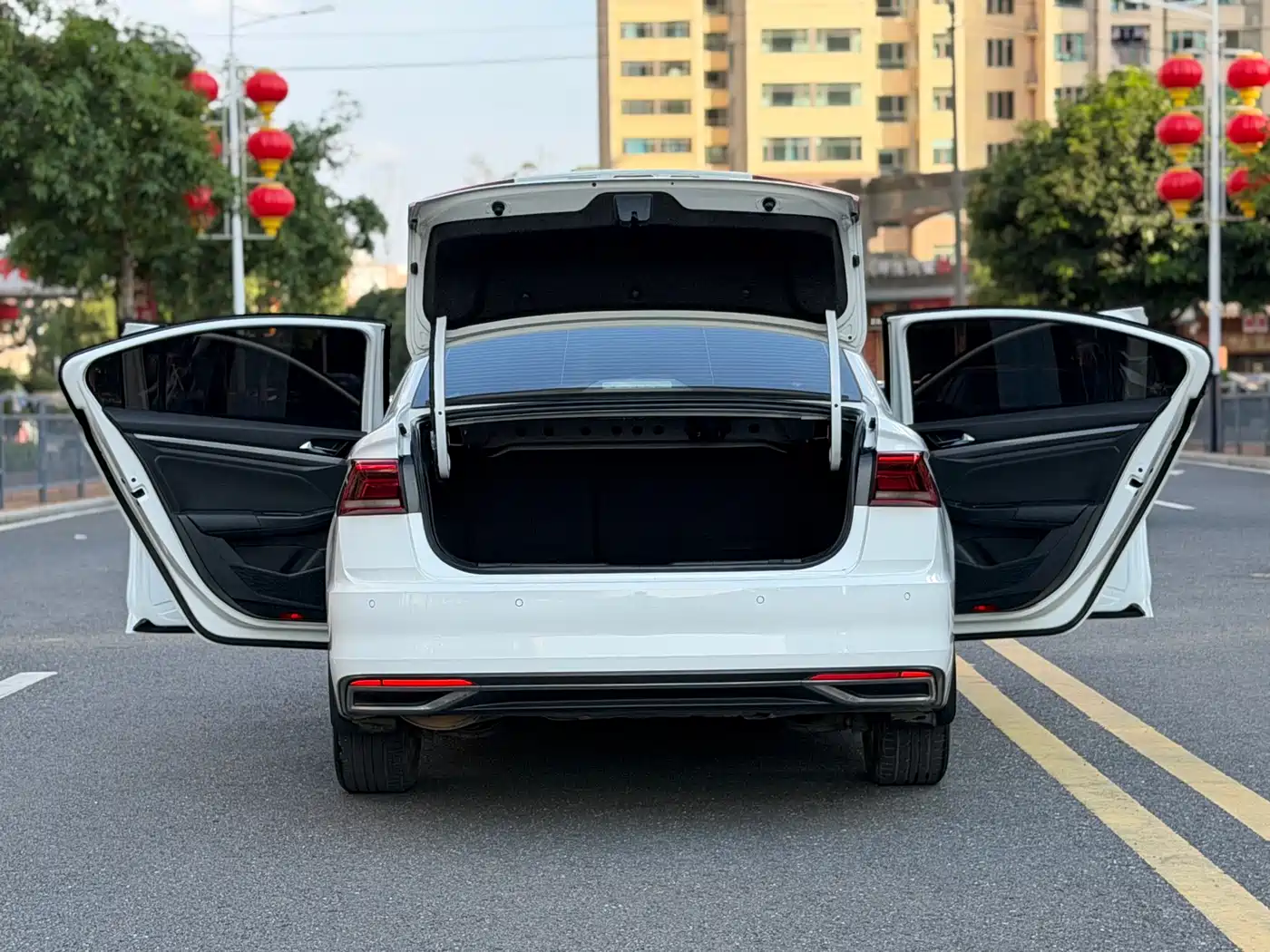 Volkswagen Bora 2020 1.5L Manual Comfort фото 16